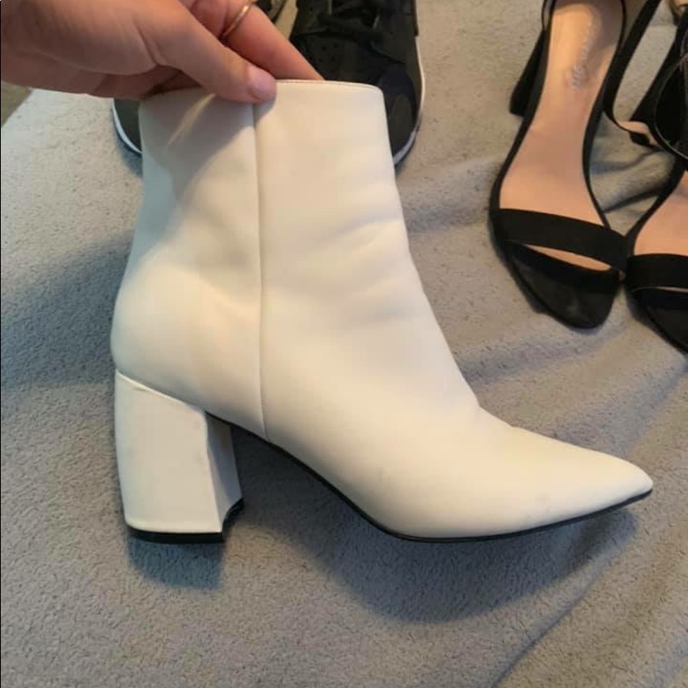 White Marc Fisher Booties w/3inch heel